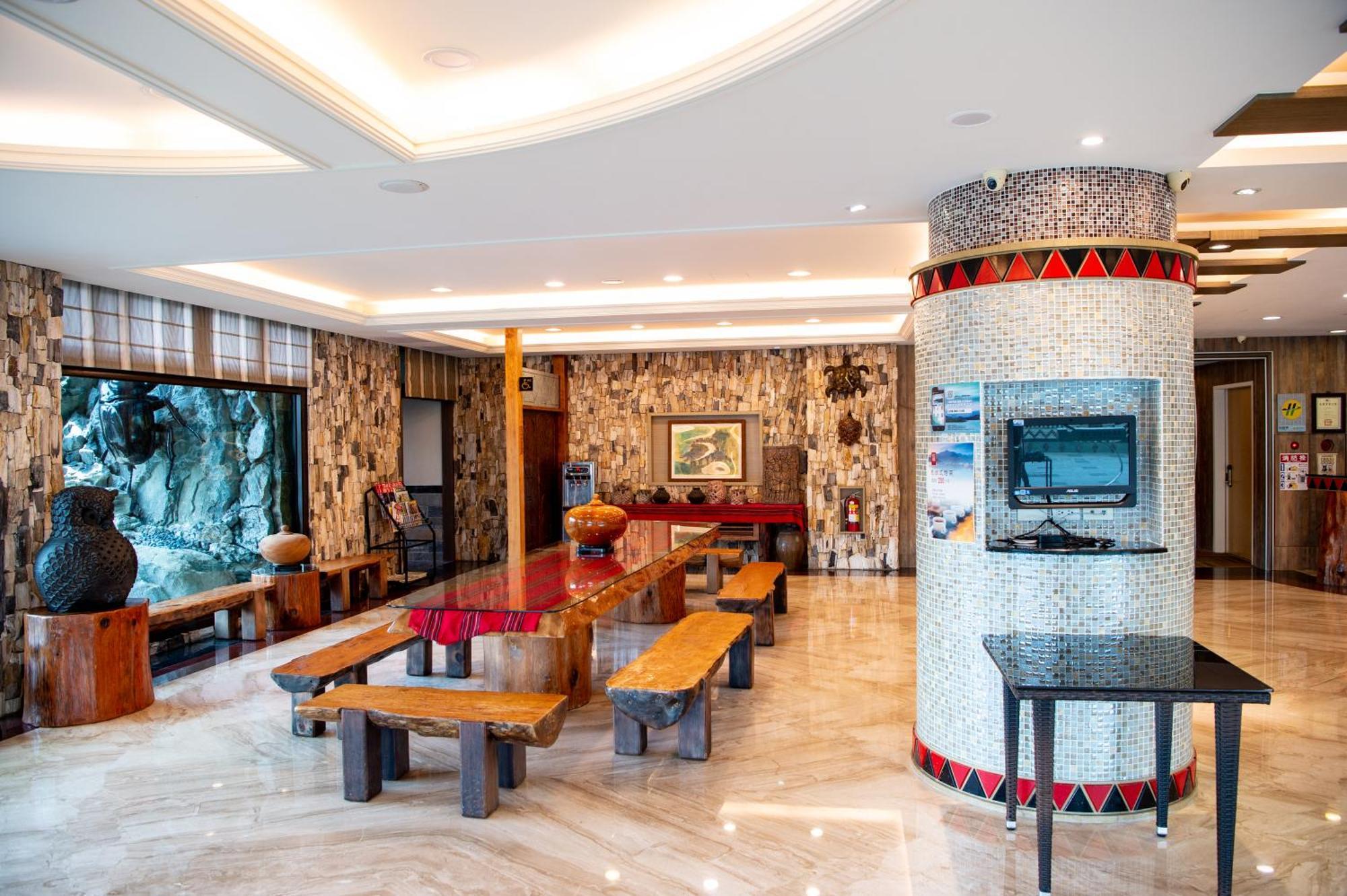 Classic Hotel Shvatan Nantou Kültér fotó